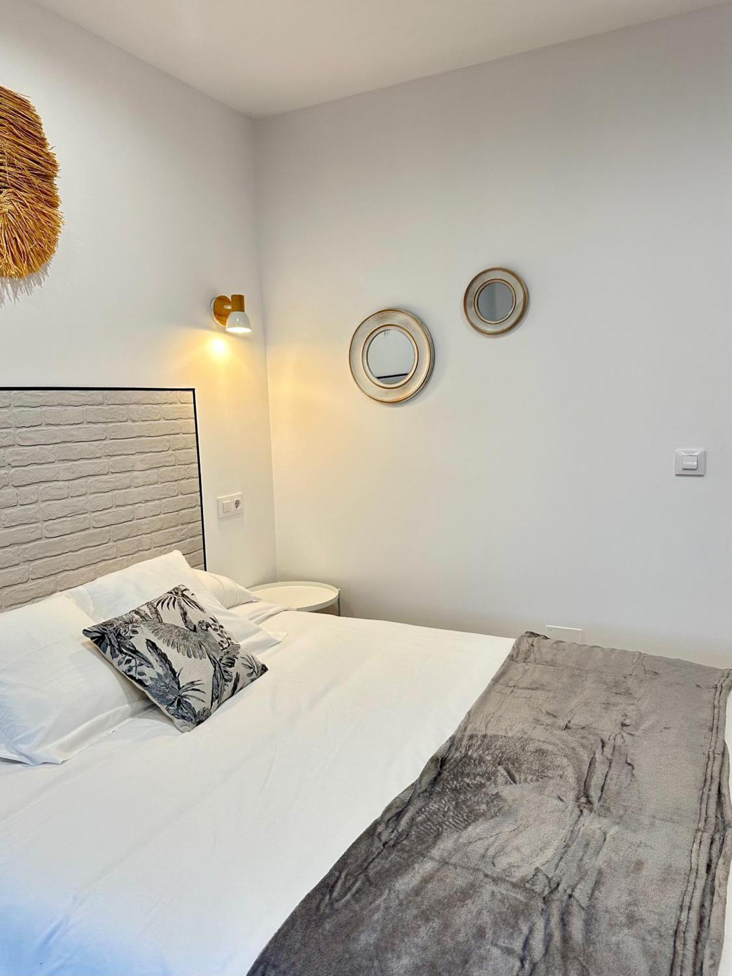 Apartamentos Val De Comillas Kültér fotó