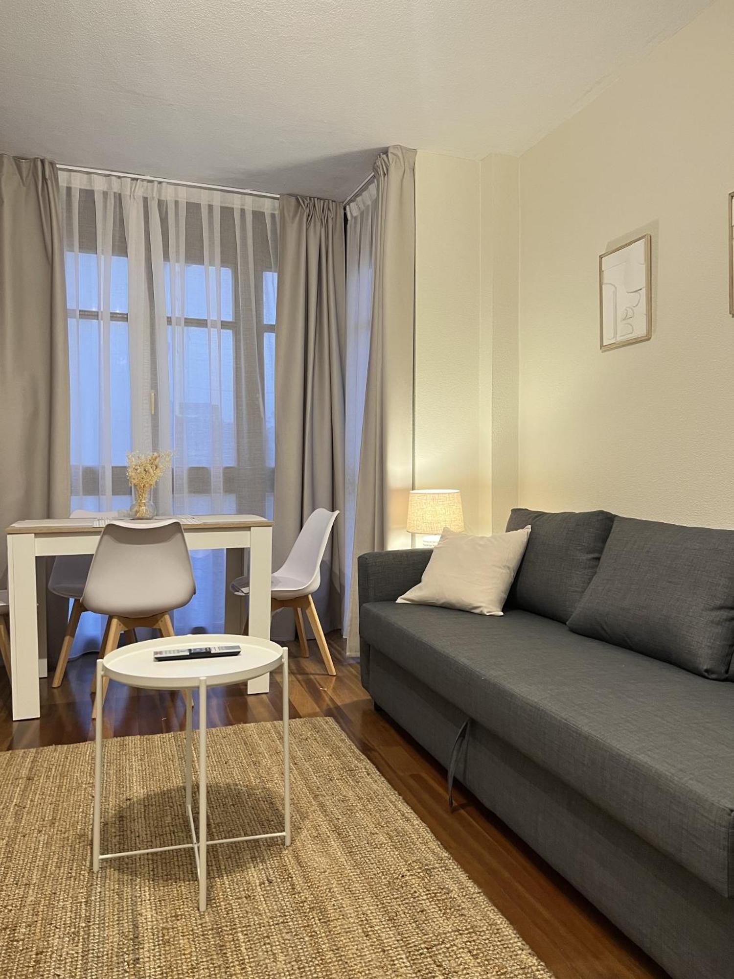 Apartamentos Val De Comillas Kültér fotó