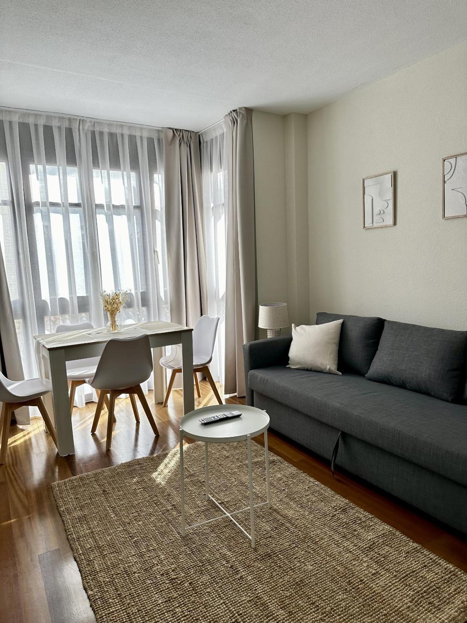 Apartamentos Val De Comillas Kültér fotó