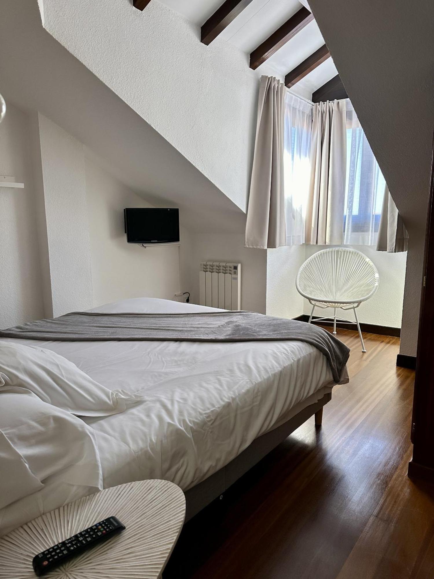Apartamentos Val De Comillas Szoba fotó