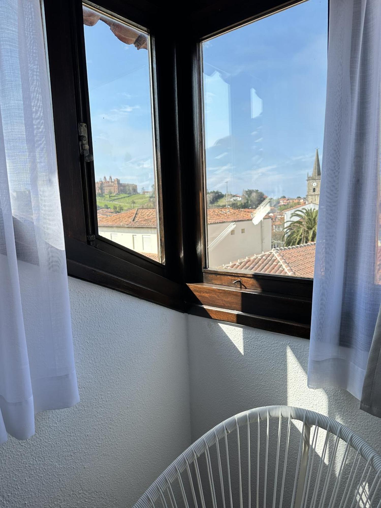 Apartamentos Val De Comillas Kültér fotó